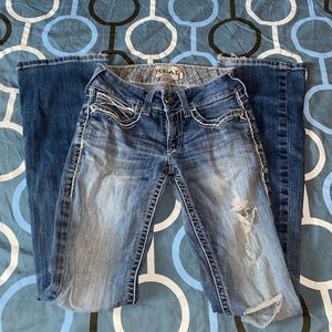 ARIAT Ripped Distressed Jeans